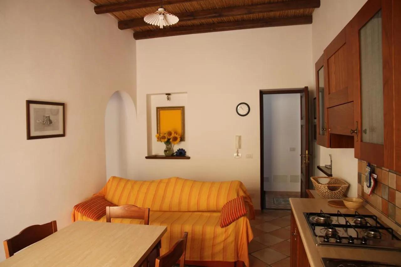 Torchio - Appartementi Il Palmento Canneto  0*, Canneto (Lipari)