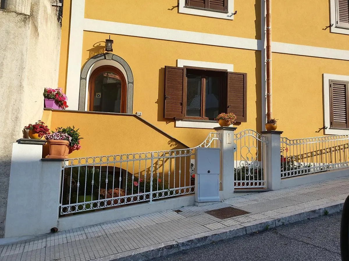 Torchio - Appartementi Il Palmento Canneto  Italy