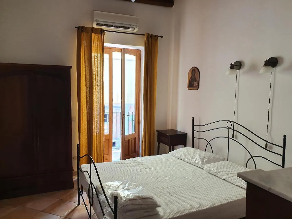 Torchio - Appartementi Il Palmento Canneto  Canneto (Lipari)
